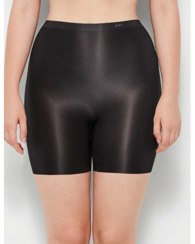 Pantalons amb acabats termo fusionats i tallat làser